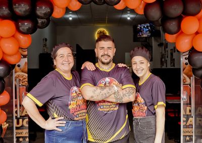Novo empreendimento abriu as portas neste s&aacute;bado (27), recebeu dezenas de clientes e j&aacute; se tornou uma nova op&ccedil;&atilde;o para caf&eacute;, lanches e sucos em Douradina