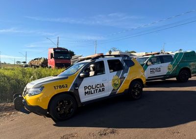 Caminh&atilde;o foi localizado ap&oacute;s alerta de aeronave da PMPR; propriet&aacute;rio foi preso por suspeita de adultera&ccedil;&atilde;o de sinal identificador de ve&iacute;culo.