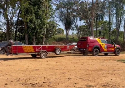 Equipes ampliam a &aacute;rea de procura, realizam buscas de superf&iacute;cie e poder&atilde;o fazer mergulhos em pontos espec&iacute;ficos ao longo da opera&ccedil;&atilde;o.