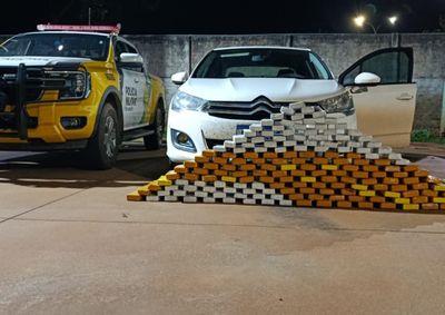 Droga saiu de Sete Quedas (MS) e tinha como destino Pai&ccedil;andu; motorista foi preso em flagrante durante bloqueio na BR-487.