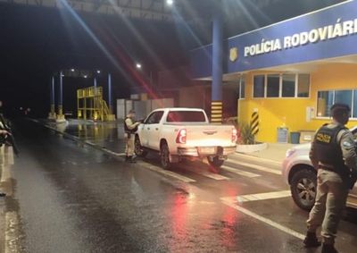 A fiscaliza&ccedil;&atilde;o teve como objetivo coibir o contrabando, identificar ve&iacute;culos com alerta de furto ou roubo e inibir outras pr&aacute;ticas il&iacute;citas na regi&atilde;o.