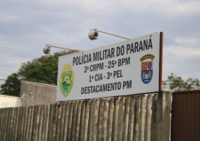 V&iacute;timas, de 18 e 29 anos, disseram desconhecer o motivo da amea&ccedil;a; suspeito n&atilde;o foi localizado pela Pol&iacute;cia Militar.