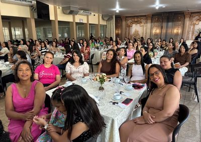 Evento da Igreja do Evangelho Quadrangular teve programa&ccedil;&atilde;o com louvor, teatro, ora&ccedil;&atilde;o, ministra&ccedil;&atilde;o da Palavra e sorteio de brindes