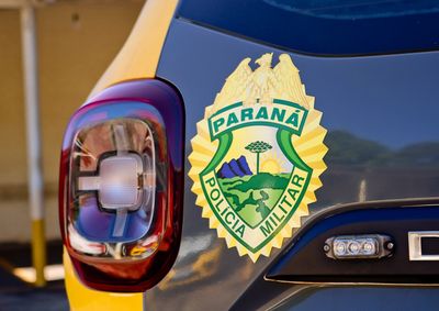 Discuss&atilde;o come&ccedil;ou ap&oacute;s reclama&ccedil;&atilde;o sobre barulho de motocicleta e amea&ccedil;as contra uma idosa; caso foi encaminhado &agrave; Pol&iacute;cia Civil.