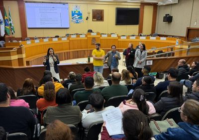 Categorias pedem reajuste de 5,4% em parcela &uacute;nica e aumento de 10% no aux&iacute;lio-alimenta&ccedil;&atilde;o.