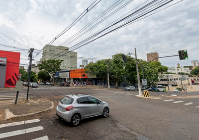 Bloqueios na Avenida Paran&aacute; e na JK ocorrer&atilde;o para servi&ccedil;os programados. Motoristas devem redobrar a aten&ccedil;&atilde;o e utilizar rotas alternativas.