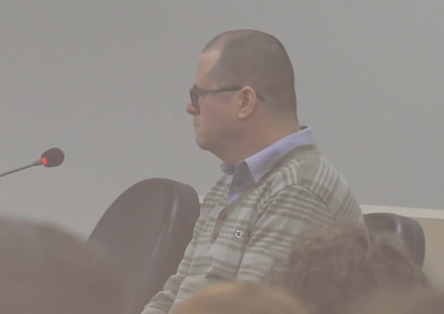 Jurados reconheceram homic&iacute;dio qualificado, mas aceitaram a tese de que o crime foi cometido sob violenta emo&ccedil;&atilde;o ap&oacute;s flagrante de trai&ccedil;&atilde;o.