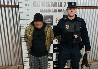 Suspeito tentou fugir da pol&iacute;cia em Ciudad del Este. Mandado de pris&atilde;o foi confirmado pela Pol&iacute;cia Federal durante a identifica&ccedil;&atilde;o.