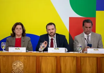 Tr&ecirc;s nomes escolhidos pelo presidente foram autorizados a assumir as cadeiras ap&oacute;s an&aacute;lise que descartou conflito de interesses. 