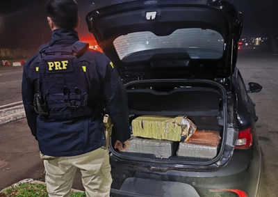 Homem de 25 anos confessou que buscou a droga no Paraguai e seguiria para Santa Catarina.