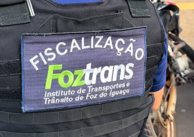 A&ccedil;&atilde;o verificou documenta&ccedil;&atilde;o, emplacamento e o cumprimento das normas de tr&acirc;nsito por ve&iacute;culos de outros pa&iacute;ses que circulam em Foz do Igua&ccedil;u.