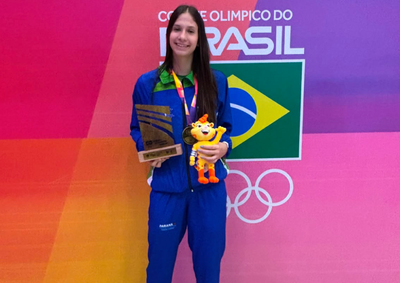 Aos 17 anos, Gabi Castro ser&aacute; avaliada pela comiss&atilde;o t&eacute;cnica da categoria Sub-19 ao lado de jovens talentos de diferentes regi&otilde;es do pa&iacute;s.