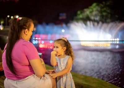 Nova pol&iacute;tica valer&aacute; para todas as atra&ccedil;&otilde;es do complexo; p&uacute;blico de 6 a 11 anos ter&aacute; ingresso com valor reduzido.