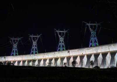 Espet&aacute;culo se despede neste s&aacute;bado (8) e voltar&aacute; com sistema de LED, mais cores e possibilidade de apresenta&ccedil;&otilde;es em mais dias da semana.