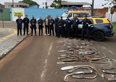 Equipamentos irregulares foram apreendidos em fiscaliza&ccedil;&otilde;es. Infra&ccedil;&atilde;o pode gerar multa, pontos na carteira e reten&ccedil;&atilde;o da motocicleta.