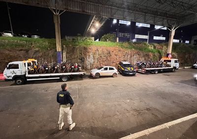 Fiscaliza&ccedil;&atilde;o tamb&eacute;m recolheu dois carros, registrou 110 infra&ccedil;&otilde;es e flagrou dois motoristas que recusaram o teste do baf&ocirc;metro.