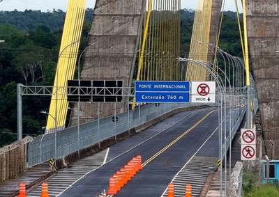 Travessia ser&aacute; permitida das 7h &agrave;s 13h, mas apenas para moradores de Foz e tr&ecirc;s cidades paraguaias com DTVF; compras do Paraguai n&atilde;o poder&atilde;o passar.