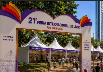 Programa&ccedil;&atilde;o na Pra&ccedil;a da Paz segue at&eacute; domingo (6) e re&uacute;ne atividades gratuitas de literatura, artesanato, circo e escrita.