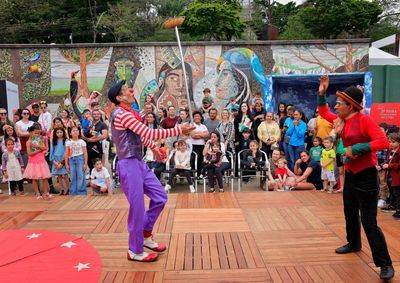 Evento terminou neste domingo (6), ap&oacute;s reunir literatura, shows e mais de 80 atividades gratuitas. S&aacute;bado concentrou 20 mil visitantes.