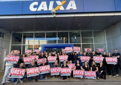Paralisa&ccedil;&atilde;o chegou ao s&eacute;timo dia nesta quarta-feira (16); funcion&aacute;rios e dire&ccedil;&atilde;o do banco retomaram as negocia&ccedil;&otilde;es em busca de um acordo.