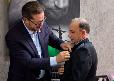 Vereador deixou o Legislativo ap&oacute;s anula&ccedil;&atilde;o de votos em 2022 e agora reassume cadeira depois de uma nova retotaliza&ccedil;&atilde;o.