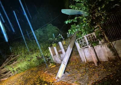 Chuva chegou a 47 mil&iacute;metros na Regi&atilde;o Norte. Seis pessoas foram levadas para abrigo e quedas de &aacute;rvores danificaram postes e a rede el&eacute;trica no Itaipu C.