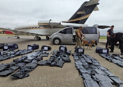 Droga de alta pot&ecirc;ncia chega principalmente dos Estados Unidos e cruza o Paraguai; apreens&otilde;es j&aacute; provocaram preju&iacute;zo superior a US$ 17 milh&otilde;es.