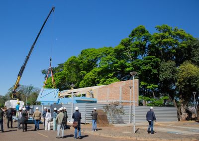 Edif&iacute;cio deve abrir em novembro e usa madeira, ventila&ccedil;&atilde;o e ilumina&ccedil;&atilde;o natural para diminuir o consumo de eletricidade.