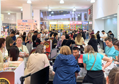 Loja no Shopping Paris, em Ciudad del Este, ter&aacute; descontos em diferentes setores para receber brasileiros durante o feriad&atilde;o da Independ&ecirc;ncia.
