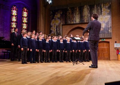 Concerto ser&aacute; na Catedral Nossa Senhora de Guadalupe, &agrave;s 20h30, e reunir&aacute; mais de 200 vozes, incluindo cantores de Foz do Igua&ccedil;u.