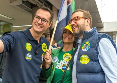 Com 100% das urnas apuradas, Filipe Barros terminou em primeiro lugar, seguido por Deltan Dallagnol; os dois conquistaram as vagas no Senado.