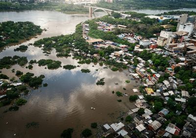 Inunda&ccedil;&otilde;es atingiram 1.210 fam&iacute;lias em oito bairros. Bombeiros orientam moradores a aguardar avalia&ccedil;&atilde;o de seguran&ccedil;a antes de ocupar os im&oacute;veis.