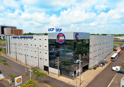 Confronto ocorreu em frente a um sal&atilde;o de eventos ap&oacute;s atividade acad&ecirc;mica. Universidade anunciou a decis&atilde;o em comunicado nesta quarta-feira (21).