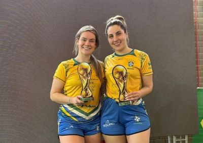 As atletas Roberta Steffens, Isabella Steffens, Anny Caroline Moser e Victoria Benetti conquistaram importantes t&iacute;tulos no &uacute;ltimo domingo (21).