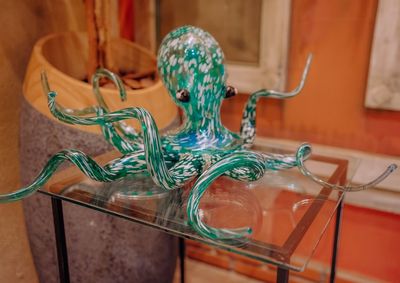 Obras inspiradas no tema Oceanos integram a programa&ccedil;&atilde;o da Bienal Internacional de Arte em Vidro Ibero-Americano.