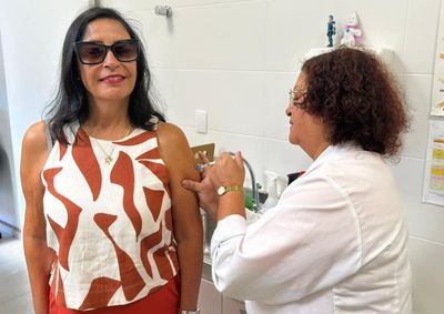 A comunidade deve ficar atenta, pois as doses s&atilde;o limitadas e o atendimento ocorrer&aacute; enquanto durarem os estoques nas salas de vacina.