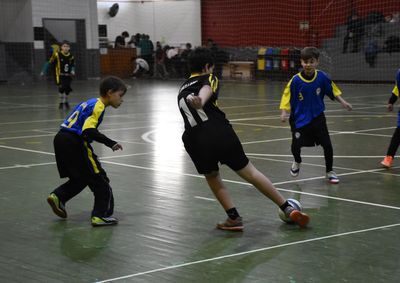 Estudantes de Escolas Municipais, Estaduais e particulares disputaram as partidas nas categorias Pr&eacute;-mirim, Mirim, Infantil e Juvenil.