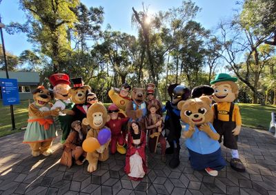 Os personagens ir&atilde;o confraternizar e divertir o p&uacute;blico na primeira plataforma de vidro da Am&eacute;rica Latina.