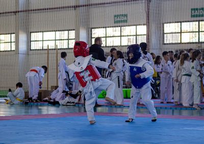 A competi&ccedil;&atilde;o reuniu mais de 200 crian&ccedil;as e adolescentes na Vila Ol&iacute;mpica, al&eacute;m de familiares e amigos que acompanharam as atividades ao longo do evento.