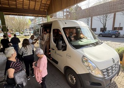 De janeiro a julho deste ano, a Prefeitura de Gramado, por meio da Secretaria de Sa&uacute;de, garantiu o deslocamento seguro e humanizado de 9,2 mil pessoas.