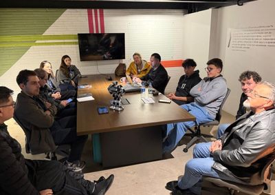 Iniciativa conecta educa&ccedil;&atilde;o p&uacute;blica e institui&ccedil;&otilde;es de ponta para formar jovens talentos na Regi&atilde;o das Hort&ecirc;nsias.
