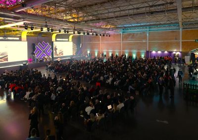 Grande palco de conte&uacute;do do Festuris ter&aacute; programa&ccedil;&atilde;o de palestras nas manh&atilde;s de 13 e 14 de novembro; ingressos para o primeiro lote j&aacute; est&atilde;o &agrave; venda.