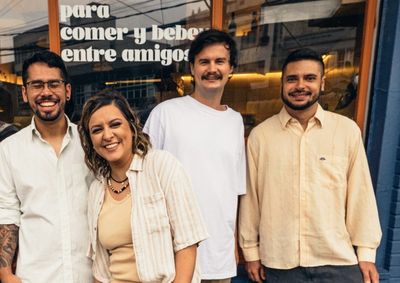 Cantora Bibiana Petek e banda s&atilde;o atra&ccedil;&atilde;o da apresenta&ccedil;&atilde;o musical intimista, que acontece a partir das 19h; ingressos est&atilde;o nas &uacute;ltimas unidades.