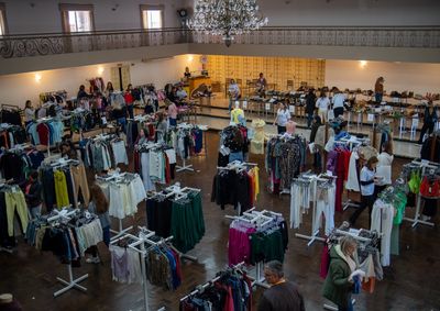 Evento ser&aacute; realizado nos dias 7 e 8 de outubro, na Sociedade Recreio Gramadense, com roupas, cal&ccedil;ados, acess&oacute;rios e servi&ccedil;os a pre&ccedil;os acess&iacute;veis.