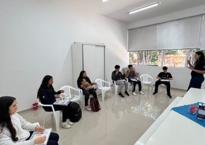 Iniciativa re&uacute;ne jovens de 14 a 17 anos em atividades para desenvolvimento de projetos de vida; inscri&ccedil;&otilde;es seguem abertas.