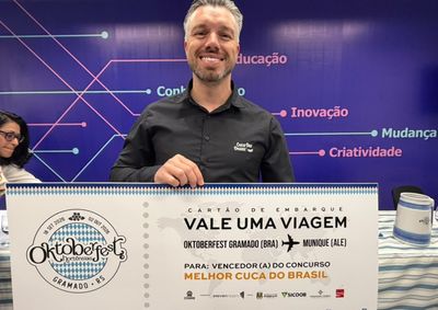 Entre oito finalistas do RS e SC, Maicon Scaravonatti, de Igrejinha, venceu com a receita &ldquo;Cuca dos Deuses&rdquo; e ganhou uma viagem a Munique, na Alemanha.