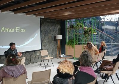 O AmarElas promove encontros semanais de Terapia Comunit&aacute;ria Integrativa, com escuta, acolhimento e fortalecimento de v&iacute;nculos.