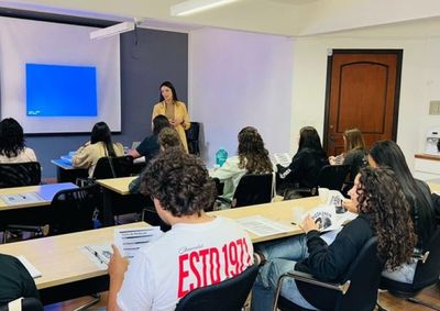 Forma&ccedil;&atilde;o promovida pela Escola do Legislativo Ivo Bezzi ter&aacute; 20 vagas e quatro encontros durante o m&ecirc;s de outubro.