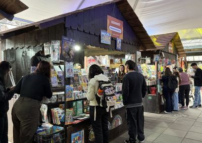 Com grande fluxo de p&uacute;blico e bons resultados nas vendas, evento re&uacute;ne literatura, m&uacute;sica e atra&ccedil;&otilde;es culturais gratuitas.