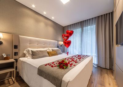 A proposta &eacute; proporcionar ao h&oacute;spede a possibilidade de preparar uma surpresa sem precisar buscar servi&ccedil;os separadamente fora do hotel.